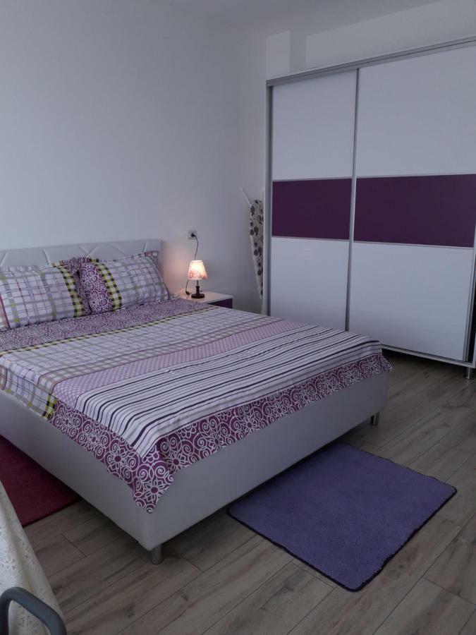 Studio Sunset Violet Mamaia Exterior photo